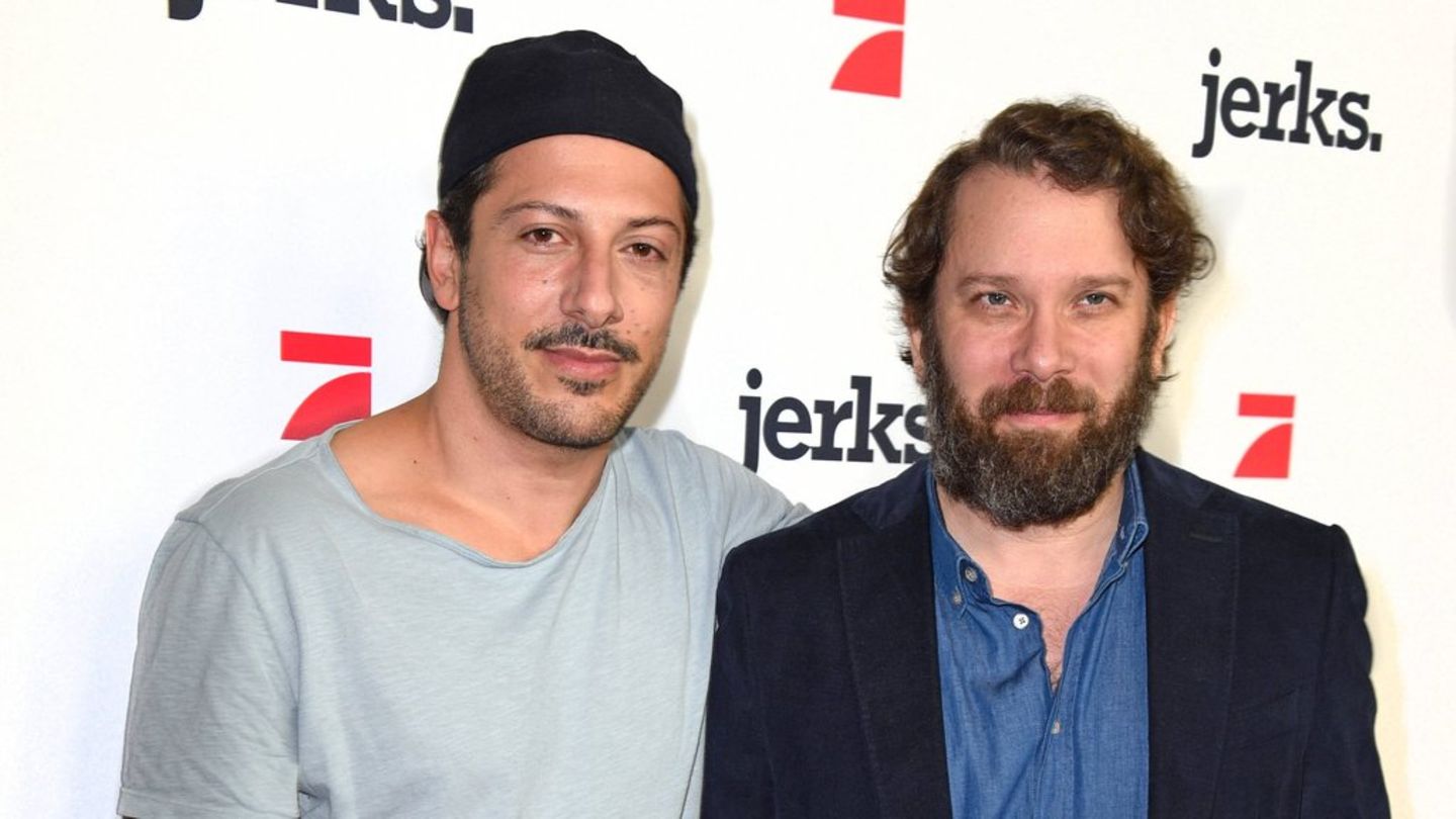 Christian Ulmen (r.) feierte mit Fahri Yardim und der Serie "jerks." große Erfolge