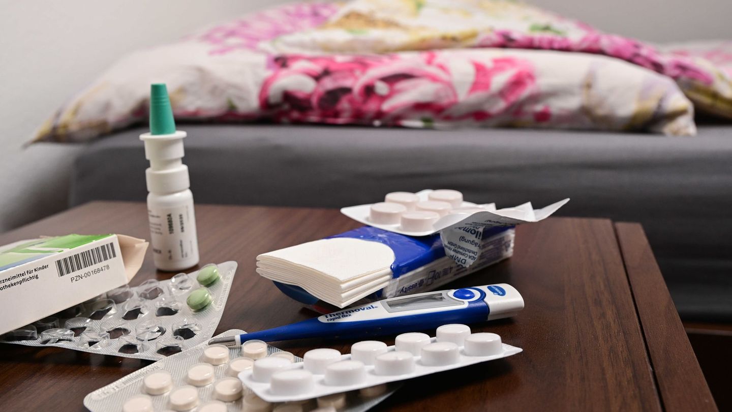 Die Influenza-Fallzahlen sinken in Sachsen. (Symbolbild) Foto: Bernd Weißbrod/dpa