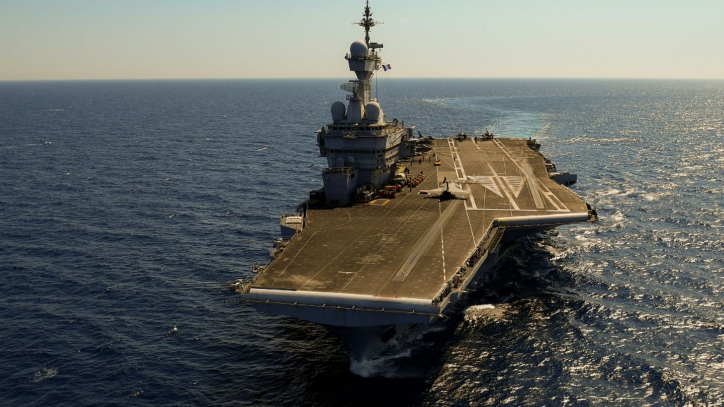 Französischer Flugzeugträger "Charles de Gaulle"