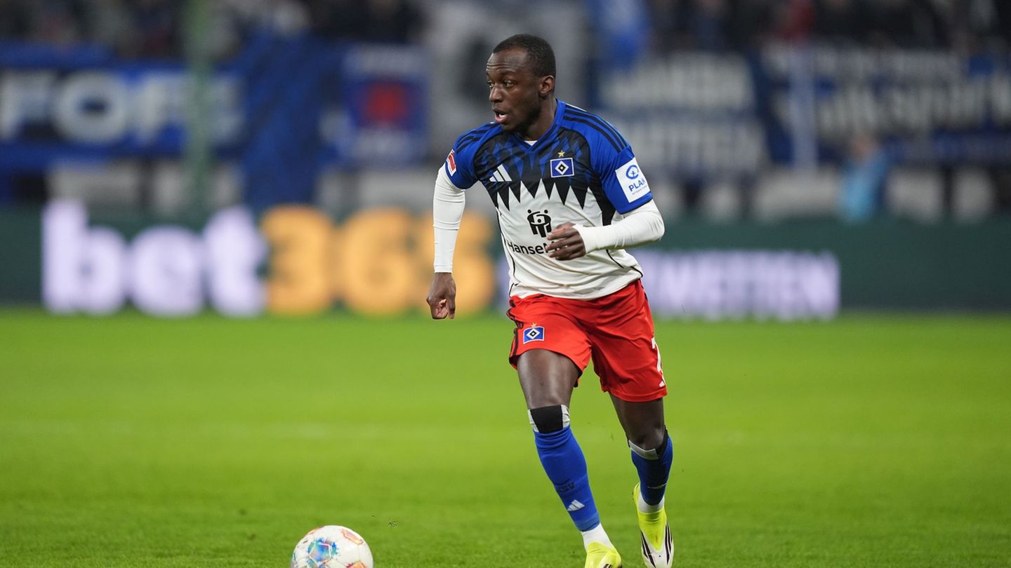 Nach seiner Alkoholfahrt musste HSV-Profi Jean-Luc Dompé eine Strafe zahlen. (Archivbild) Foto: Marcus Brandt/dpa