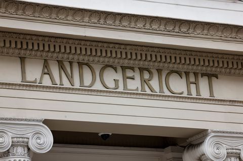 Das Gericht hielt den Täter wegen dessen Wahnvorstellungen für nicht schuldfähig. Foto: Thomas Banneyer/dpa