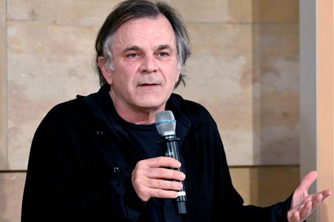 Hinterhäuser leitet das Festival seit 2016. (Archivbild) Foto: Barbara Gindl/apa/dpa