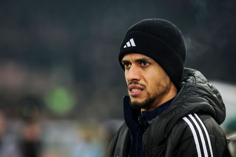 Muss aussetzen: HSV-Stürmer Robert Glatzel. (Archivbild) Foto: Christian Charisius/dpa