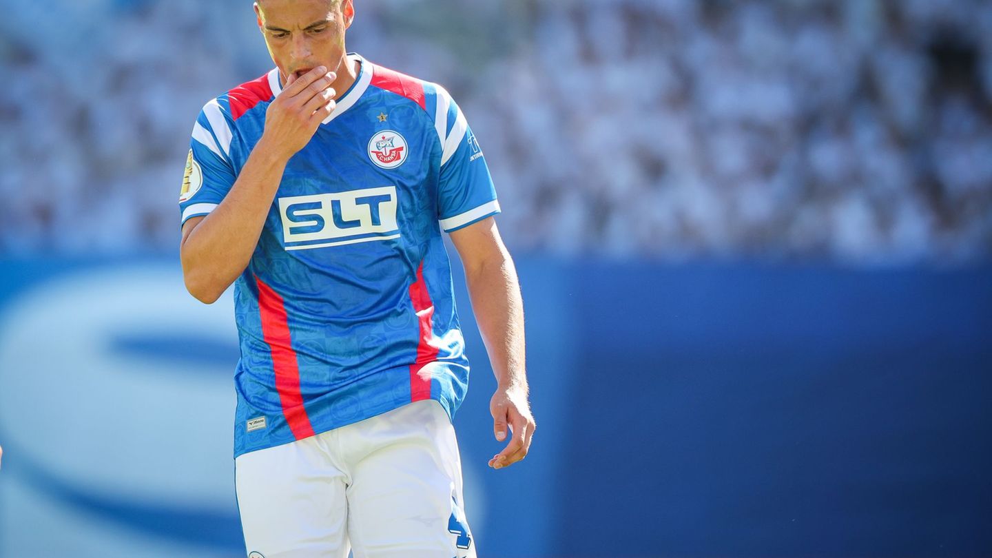 Torschütze in Wiesbaden: Kenan Fatkic von Hansa Rostock. (Archivbild) Foto: Christian Charisius/dpa