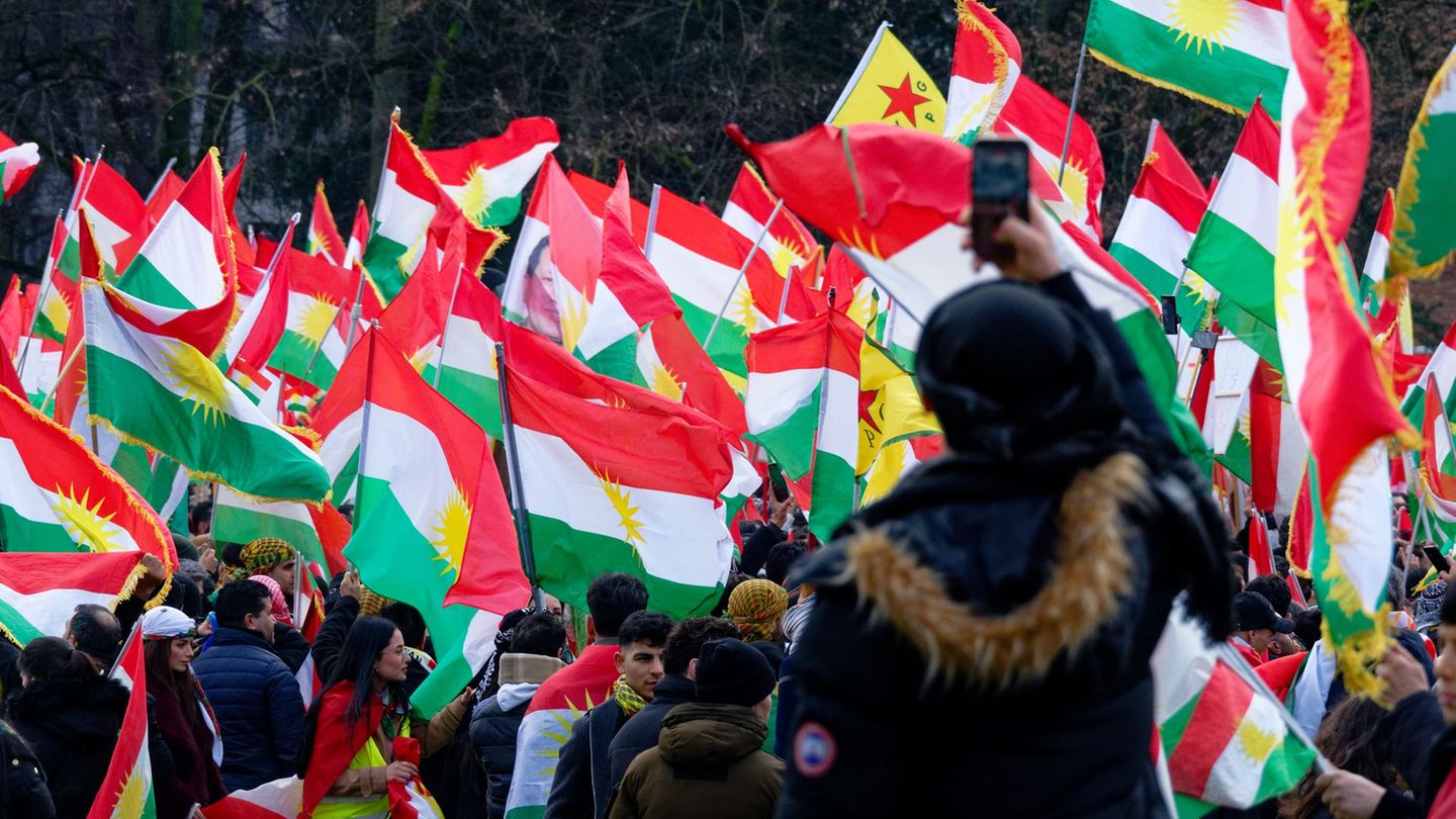 Die pro-kurdische Versammlung in Bonn fällt diesmal mit dem kurdisch-persischen Neujahrsfest zusammen. (Archivbild) Foto: Hennin