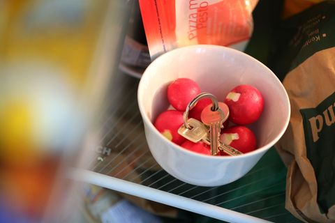 Demente Menschen verlegen oft wichtige Dinge. (Symbolbild) Foto: picture alliance / dpa