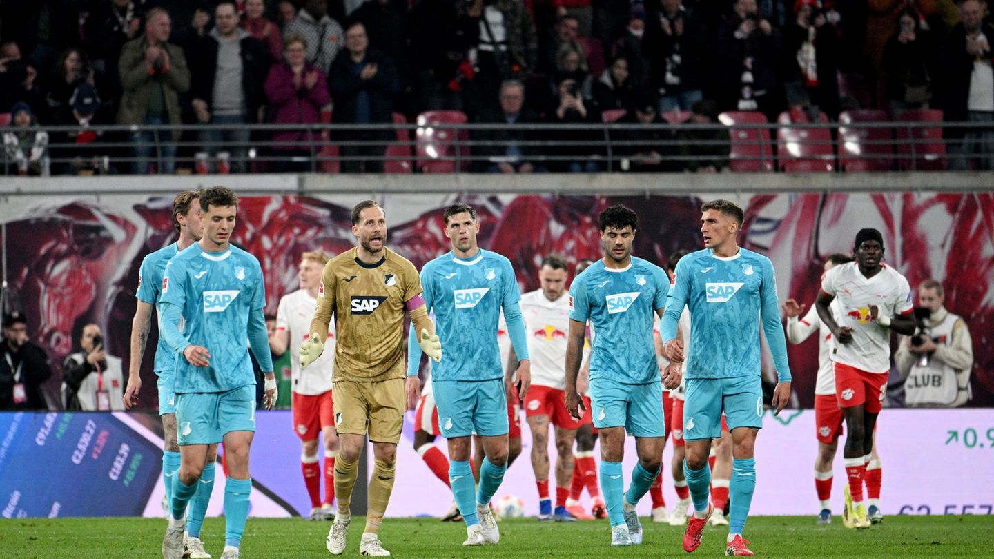 Baumann versuchte vergeblich, seine Mitspieler zu motivieren. Foto: Julius Frick/dpa