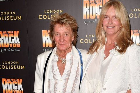 Als sie sich kennenlernten, hätten wohl die wenigsten gedacht, das die Beziehung lange hält: Rod Stewart war bereits sechsfach