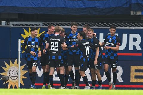 Der SC Paderborn drehte einen Rückstand gegen Dresden. Foto: Swen Pförtner/dpa