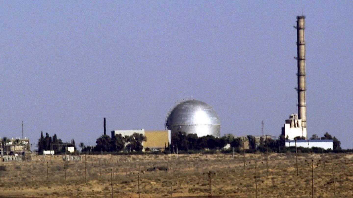 Im Bereich der israelischen Wüstenstadt Dimona befindet sich ein israelischer Atomreaktor, der als extrem gut geschützt gilt