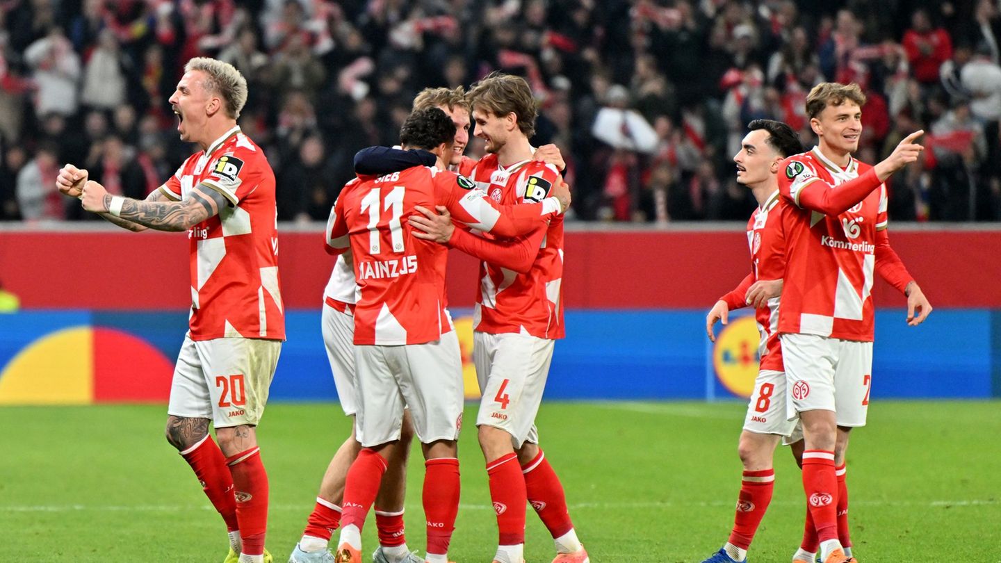 Der FSV Mainz 05 möchte auch gegen Eintracht Frankfurt jubeln. Foto: Torsten Silz/dpa