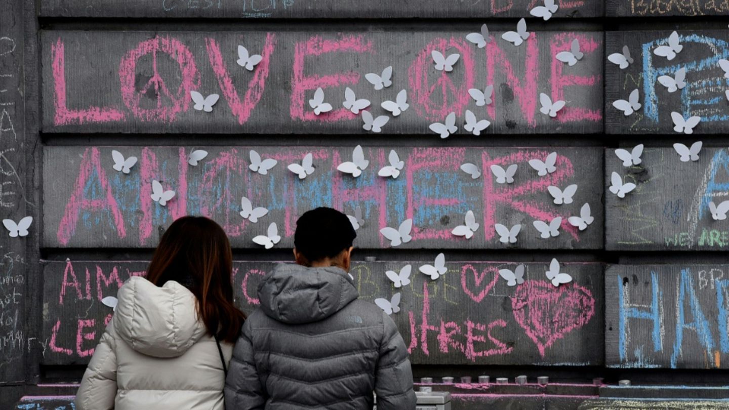 Schriftzüge zum Gedenken in der Brüsseler Innenstadt