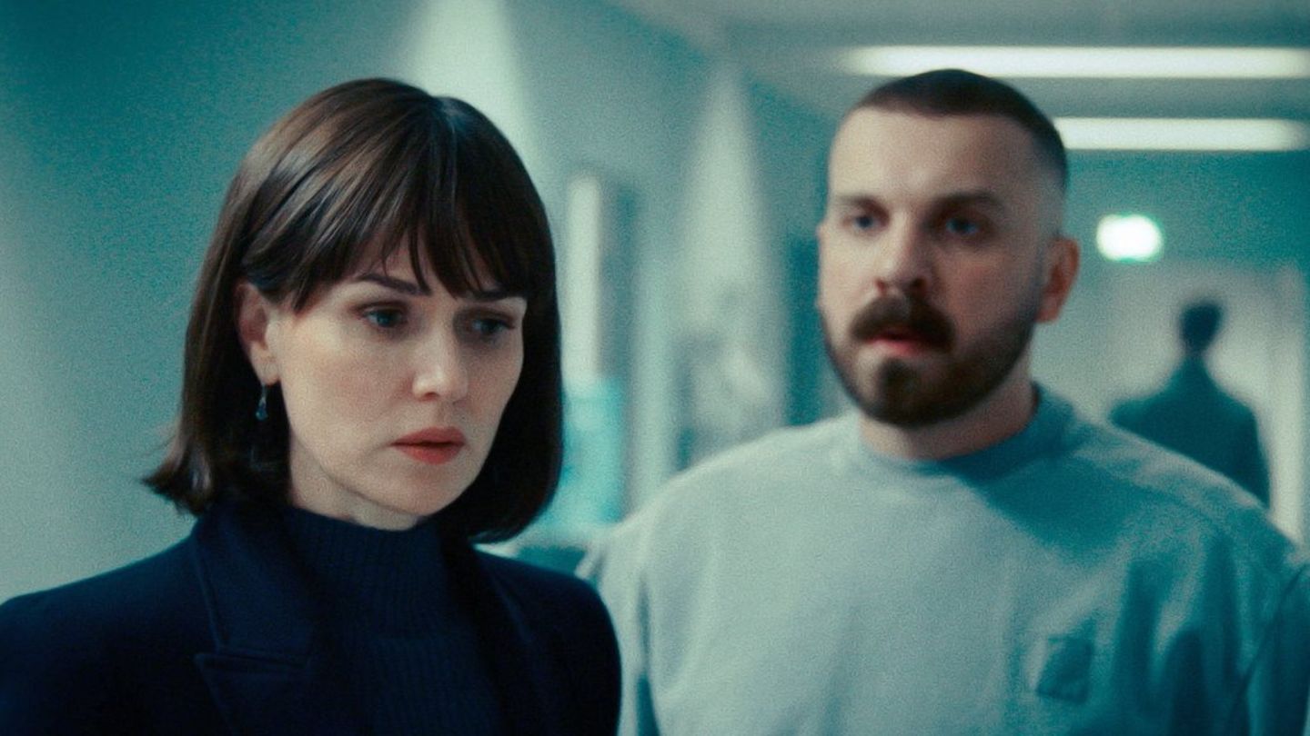 "Tatort: Fackel": Maryam Azadi (Melika Foroutan, l.) und Hamza Kulina (Edin Hasanovic).