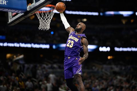 LeBron James hat nun die meisten Spiele in der NBA-Geschichte absolviert. Foto: Phelan M. Ebenhack/AP/dpa