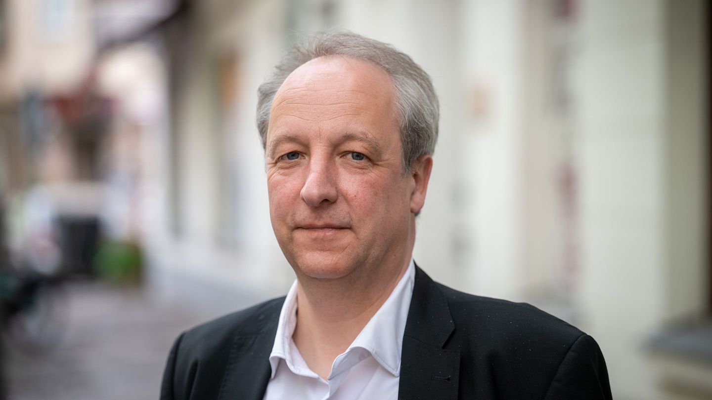 Christian Stäblein zeigte sich bestürzt über die rassistischen Parolen auf einer Kinderparty. (Archivbild) Foto: Soeren Stache/d