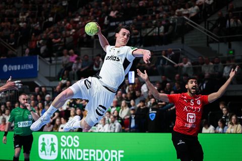 Miro Schluroff gab im März 2025 sein Debüt im DHB-Team. Foto: Sina Schuldt/dpa