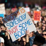 Teilnehmer der Demo „Gegen sexualisierte digitale Gewalt – Solidarität mit allen Opfern“ in Berlin.