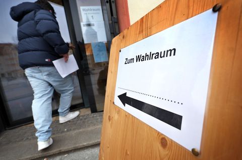 In Bayern waren am Sonntag die Stichwahlen für Bürgermeister, Oberbürgermeister und Landräte. Foto: Karl-Josef Hildenbrand/dpa