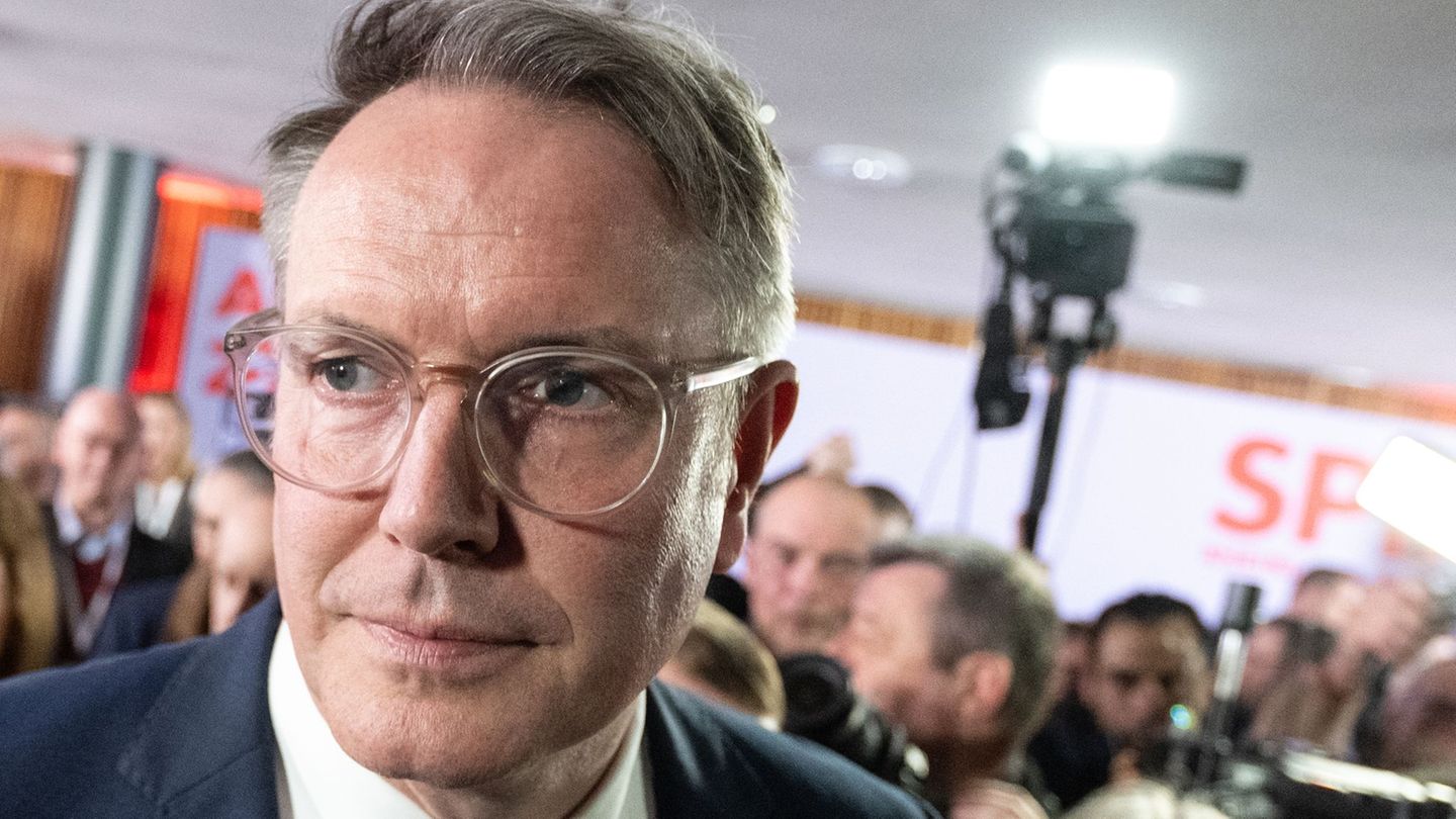 Der rheinland-pfälzische Ministerpräsident Alexander Schweitzer (SPD) strebt in der künftigen Landesregierung kein Amt mehr an.