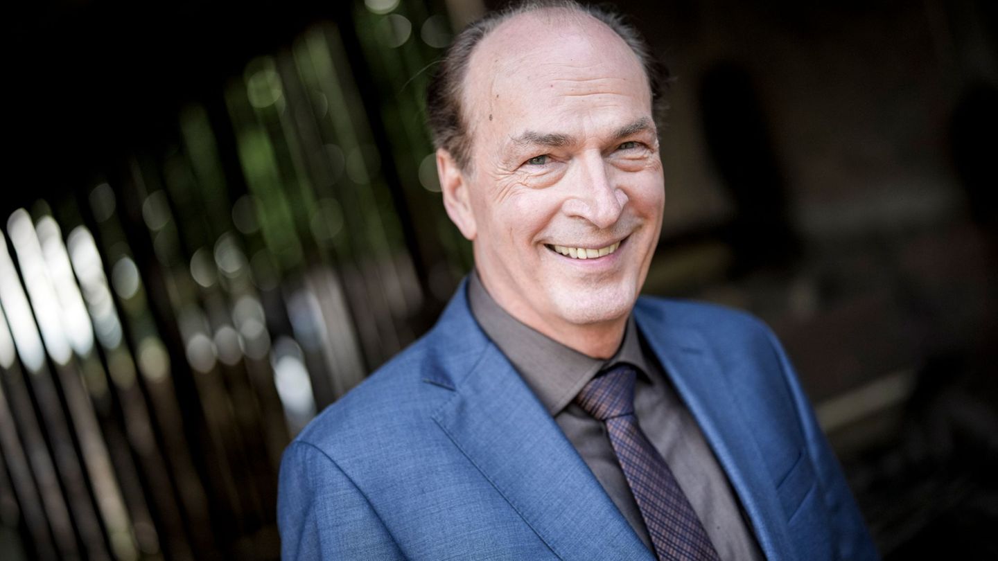 Herbert Knaup zieht es kaum mehr ins Allgäu, wo er geboren wurde. (Archivbild) Foto: Christian Charisius/dpa