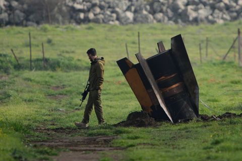 Die besonders schnelle iranische Rakete "Sedschil" erreicht Israel in gut sieben Minuten. (Archivbild) Foto: Ohad Zwigenberg/AP/