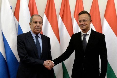 Ungarns Außenminister Peter Szijjarto soll laut Medienberichten seinem russischen Kollegen Sergej Lawrow EU-Interna übermittelt