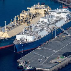 Grünes Licht auch für den dauerhaften Betrieb ohne Landstromanlage gab es nun für das Rügener LNG-Terminal vom zuständigen Lande