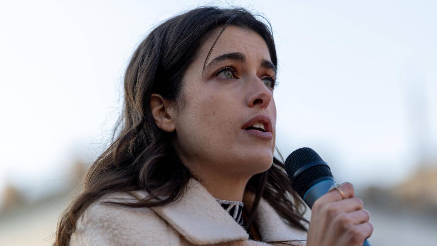 Marie Nasemann auf von Collien Fernandes initiierte Demo