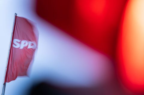 In Rosenheim holt SPD-Herausforderer Erdogan den Oberbürgermeisterposten. (Symbolbild) Foto: Hannes P. Albert/dpa