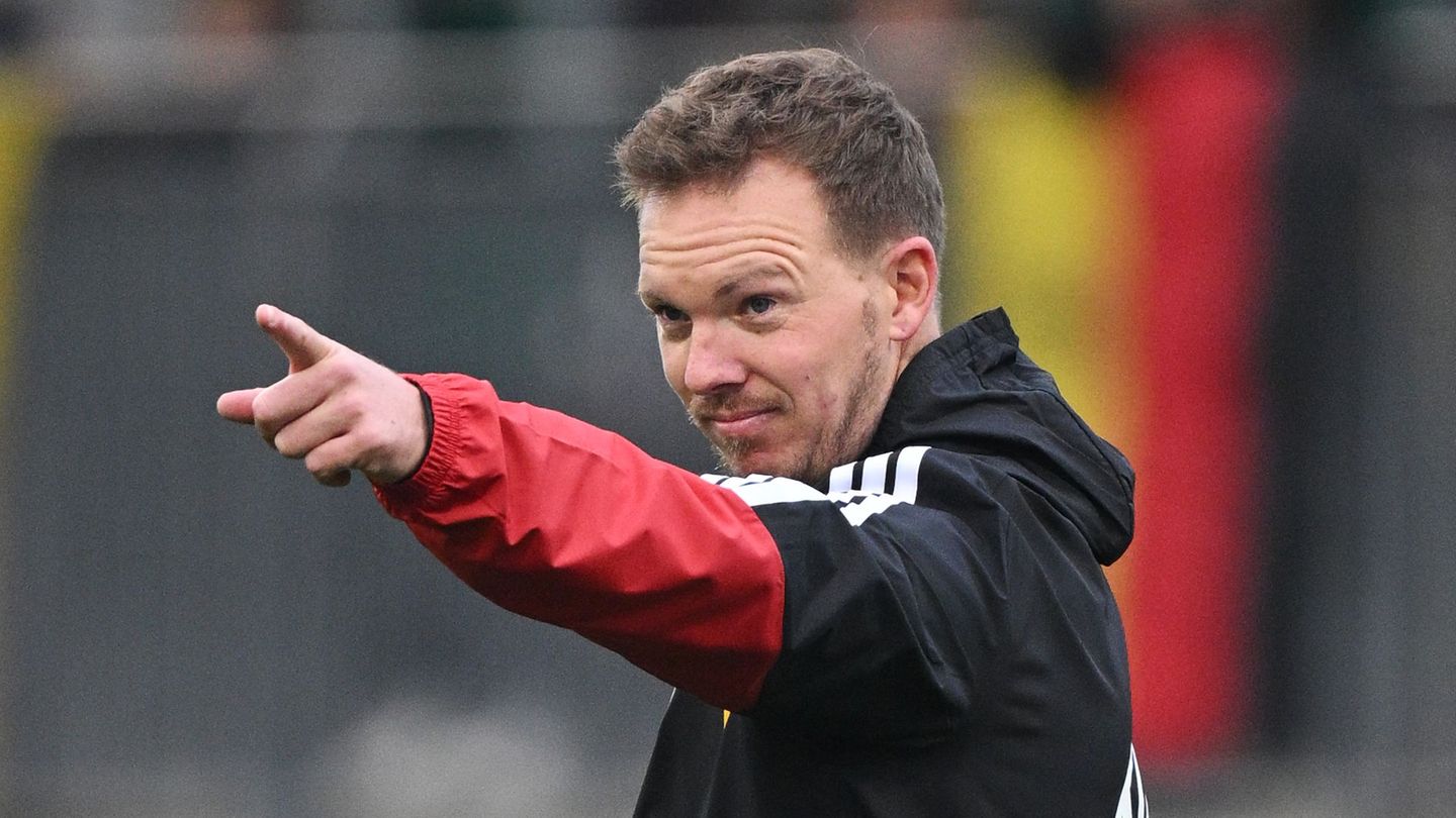 Kennt er den Weg zum WM-Titel? – Zunächst geht es für Bundestrainer Julian Nagelsmann mit der Nationalmannschaft zum ersten WM-Test in die Schweiz.