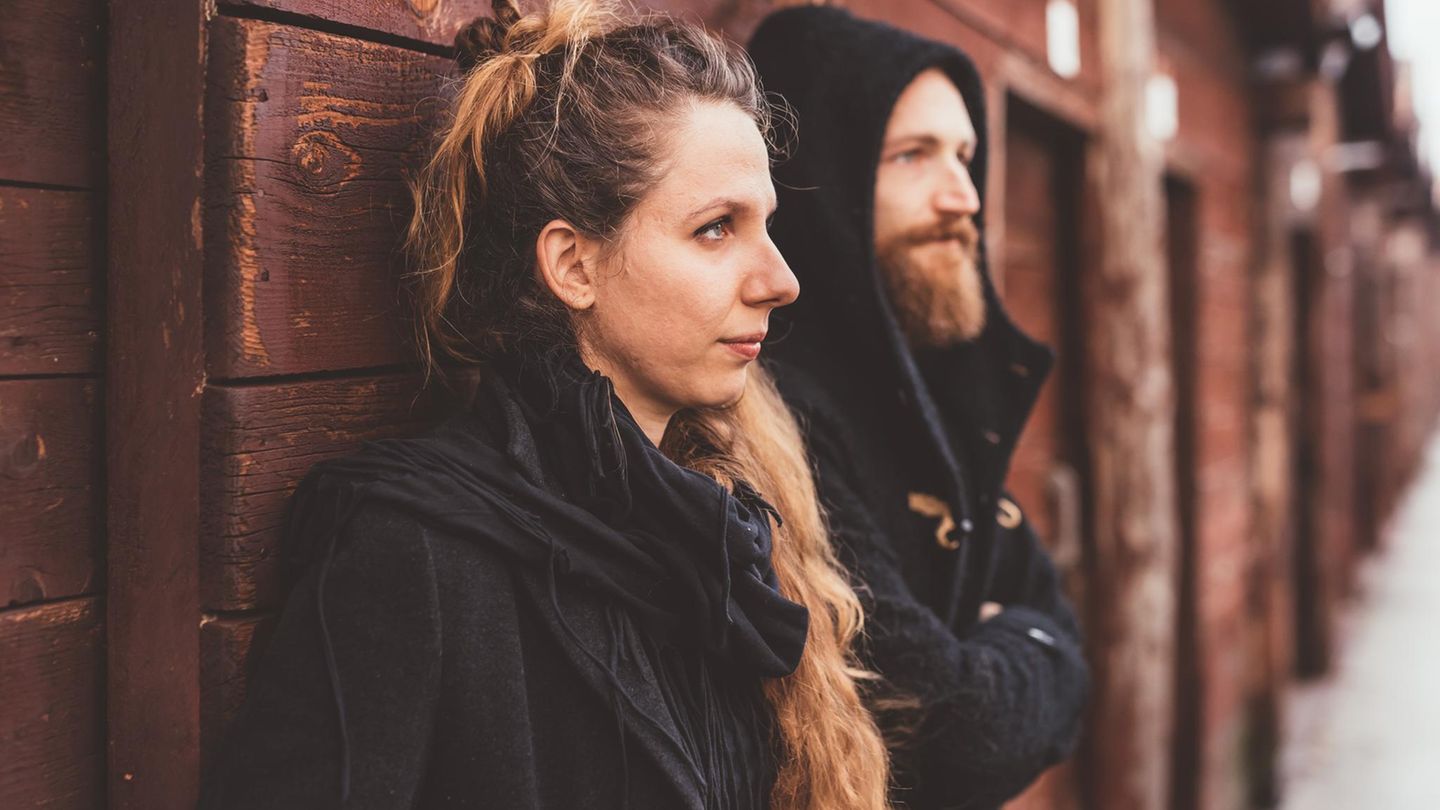 Serie: Meine Affäre: Sarahs Mann betrog sie – ihre Reaktion hätte die Geliebte nicht erwartet