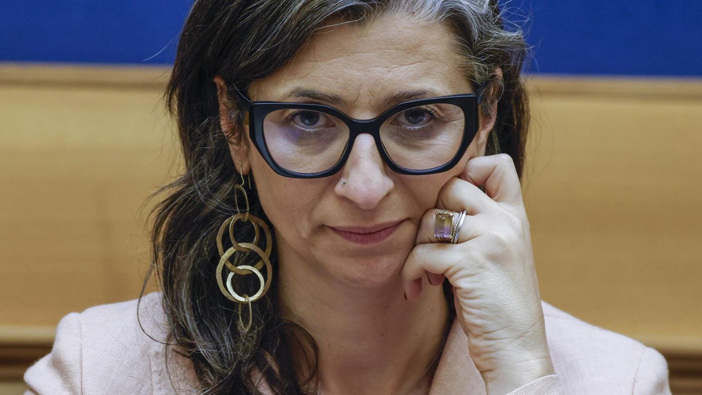 UN-Sonderberichterstatterin: Francesca Albanese: Welt gab Israel "Lizenz zur Folterung der Palästinenser"