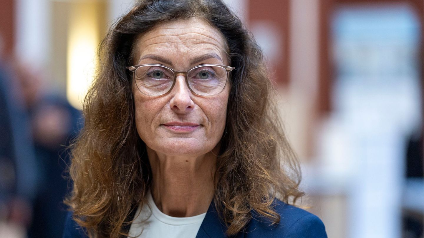 Die Präsidentin des Landesrechnungshofs, Martina Johannsen, hat den Jahresbericht 2026 ihrer Behörde vorgelegt. (Archivbild) Fot