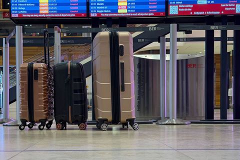Die Betreiber des BER rechnen für die Osterferien mit rund 1,3 Millionen Fluggästen. (Archivbild) Foto: Antonia Sawallisch/dpa