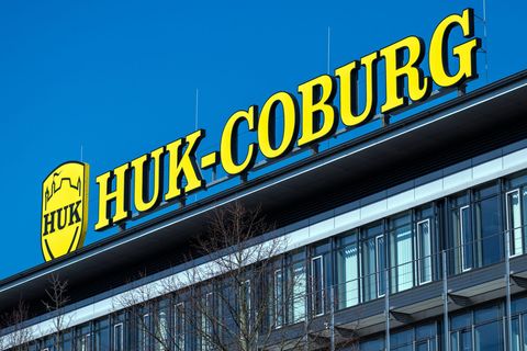 Die HUK-Coburg erwartet steigende Preise in der Kfz-Versicherung. (Archivbild) Foto: Pia Bayer/dpa