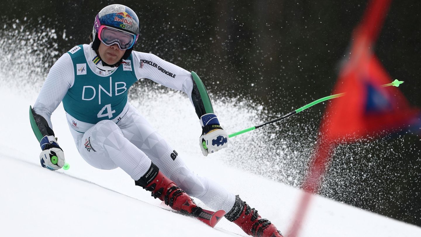 Erst Olympia-Gold, dann Gesamtsieg im Riesenslalom-Weltcup: Lucas Pinheiro Braathen. Foto: Gabriele Facciotti/AP/dpa