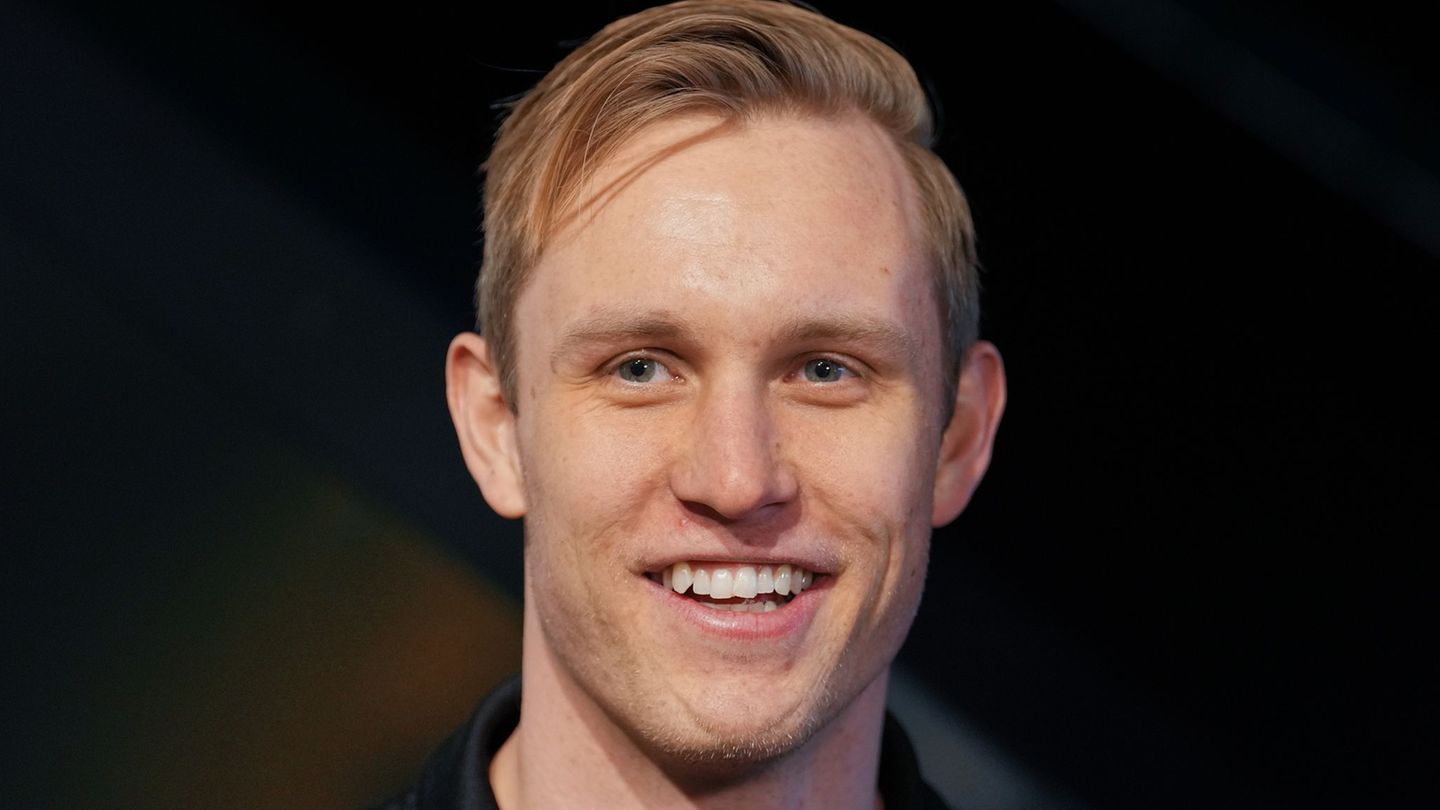 Marian Michalczik bleibt bis 2029 bei der TSV Hannover-Burgdorf. (Archivbild) Foto: Soeren Stache/dpa