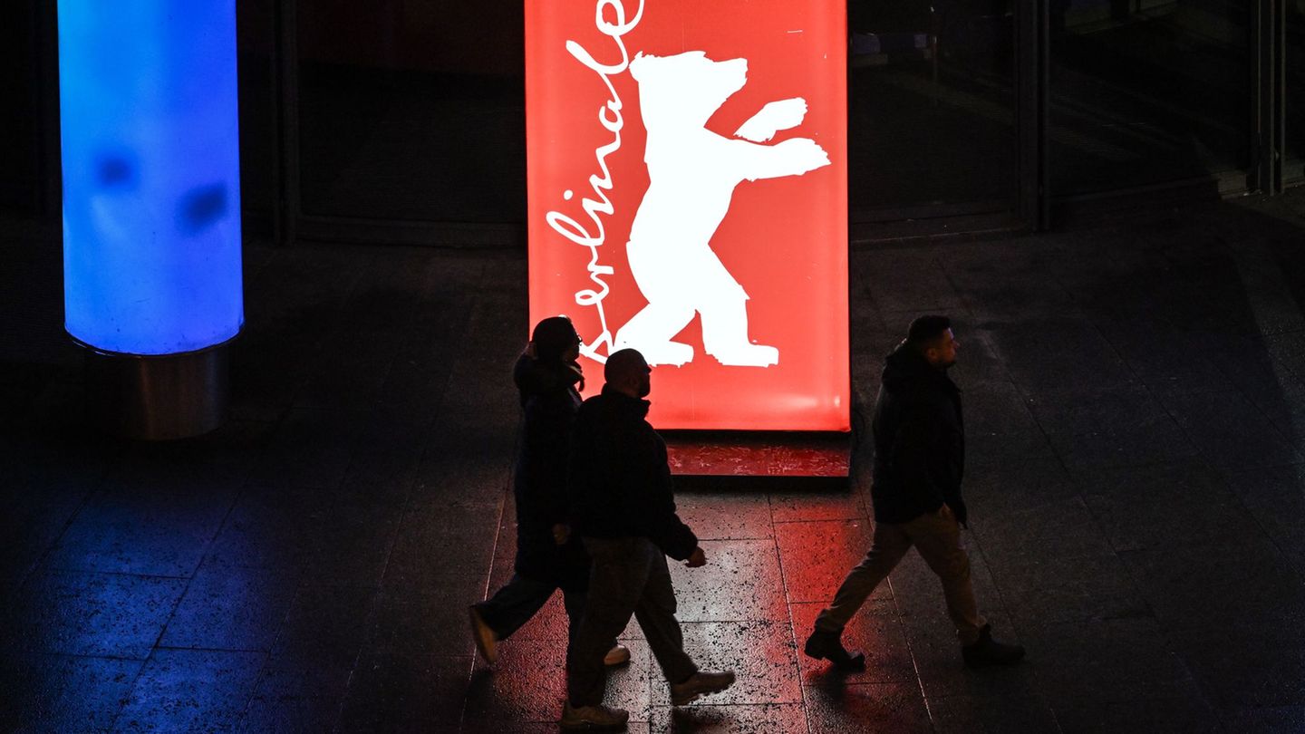 Die Planungen laufen: Die Berlinale 2027 soll an einem Mittwoch beginnen. (Archivbild) Foto: Britta Pedersen/dpa