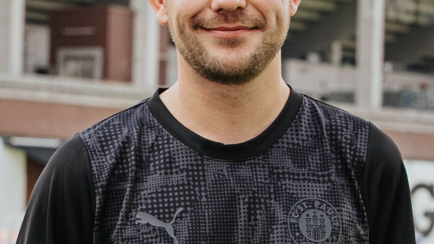 St. Paulis Nachwuchstrainer Christian Dobrick spricht über sein Coming-out. Foto: -/FC St. Pauli/dpa