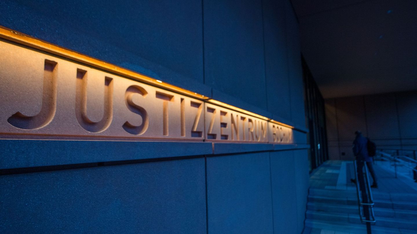 Der Angeklagte war in Montenegro festgenommen worden. (Archivfoto) Foto: Bernd Thissen/dpa