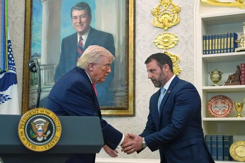 Mullin ist vereidigt. Foto: Alex Brandon/AP/dpa