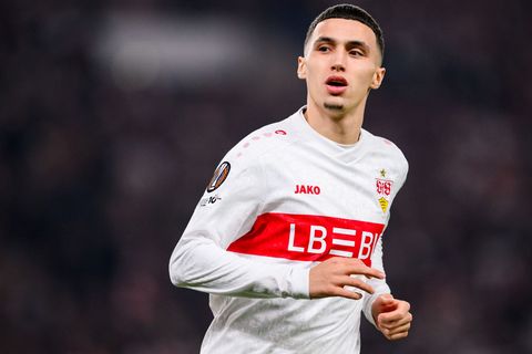 Der Vertrag von El Khannouss beim VfB hat sich verlängert (Archivfoto). Foto: Tom Weller/dpa