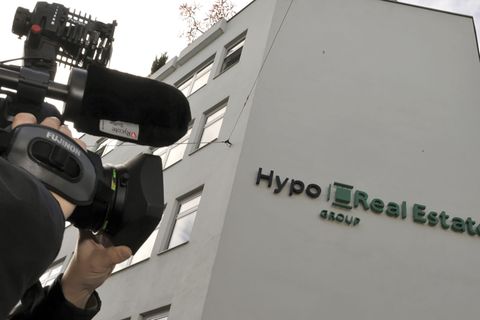 In den Jahren der internationalen Finanzkrise war die Immobilienbank Hypo Real Estate der größte deutsche Schadenfall. (Archivbi