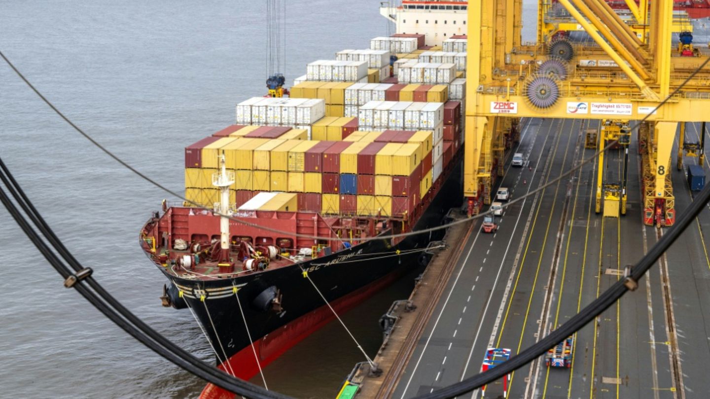 Containerverladung in Bremerhaven