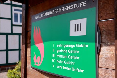 In Ostthüringen, in Teilen Nordthüringens und Südthüringens herrscht derzeit hohe, in den meisten anderen Thüringer Regionen mit