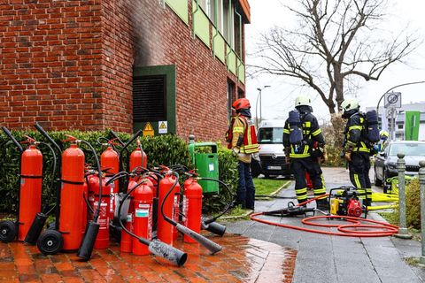 Ein Brand hat die Stromversorgung in Iserlohn beeinträchtigt. Foto: Alex Talash/dpa