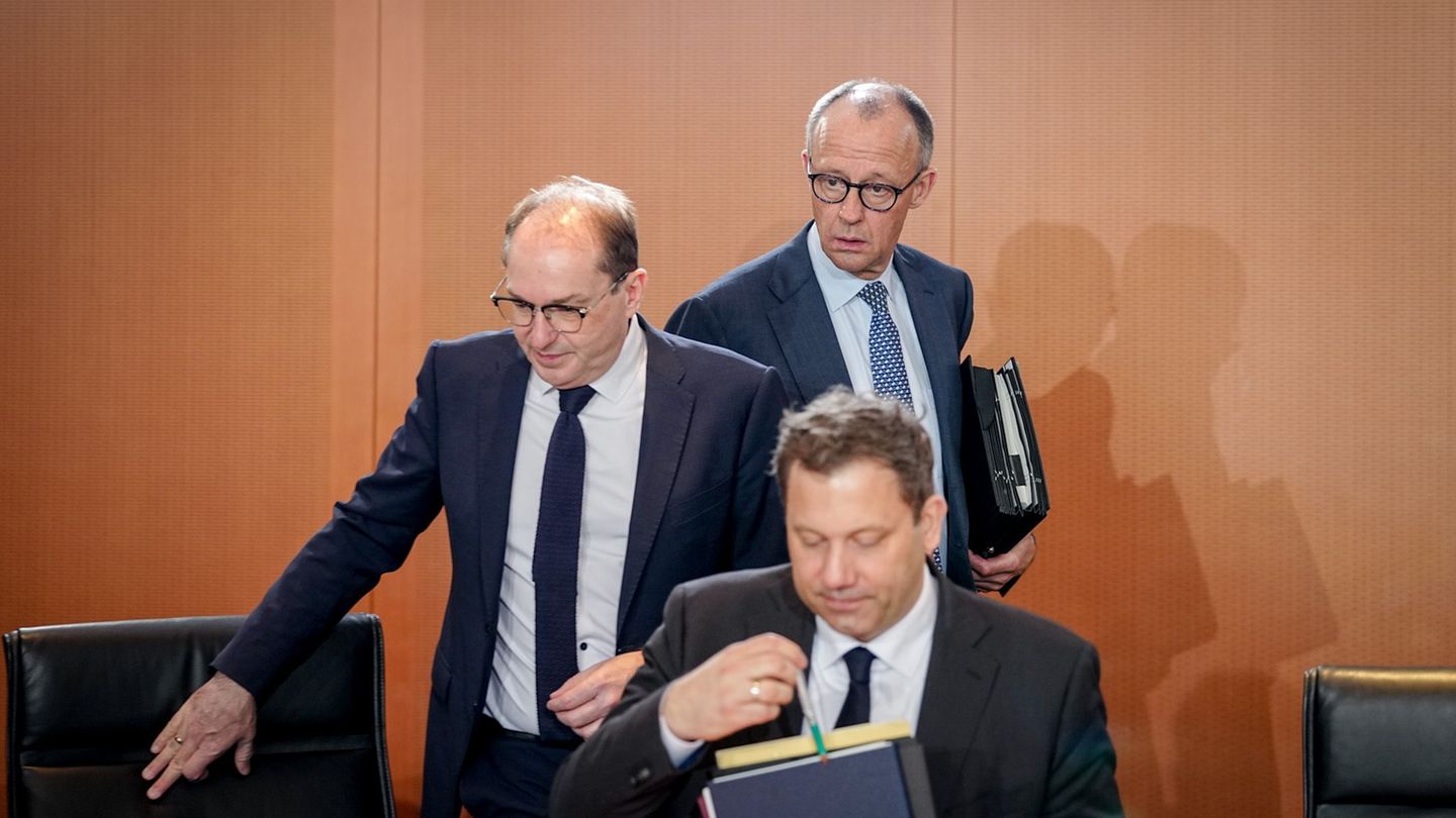 CDU, CSU und SPD wollen in den nächsten Wochen Reformen aushandeln. Foto: Kay Nietfeld/dpa