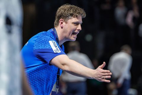 Nicolej Krickau möchte Simon Pytlick schon in diesem Sommer nach Berlin holen. (Archivbild) Foto: Andreas Gora/dpa