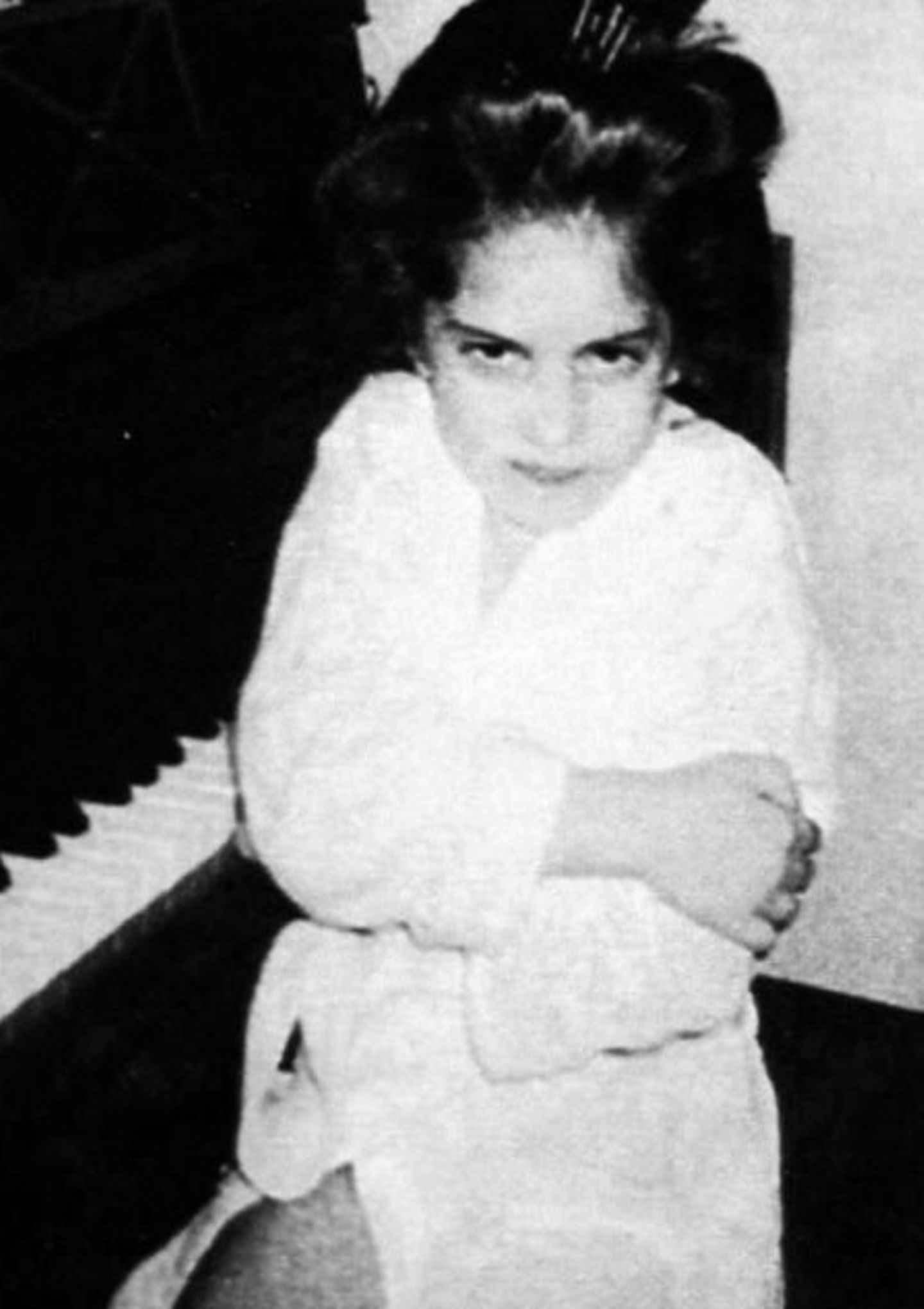 Lady Gaga als junges Kind am Klavier