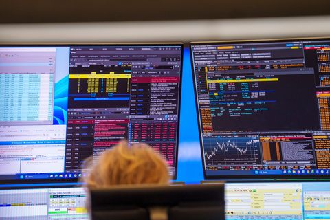 Börse Frankfurt: Unternehmen kaufen so viele Aktien zurück wie nie zuvor (Archivbild) Foto: Andreas Arnold/dpa